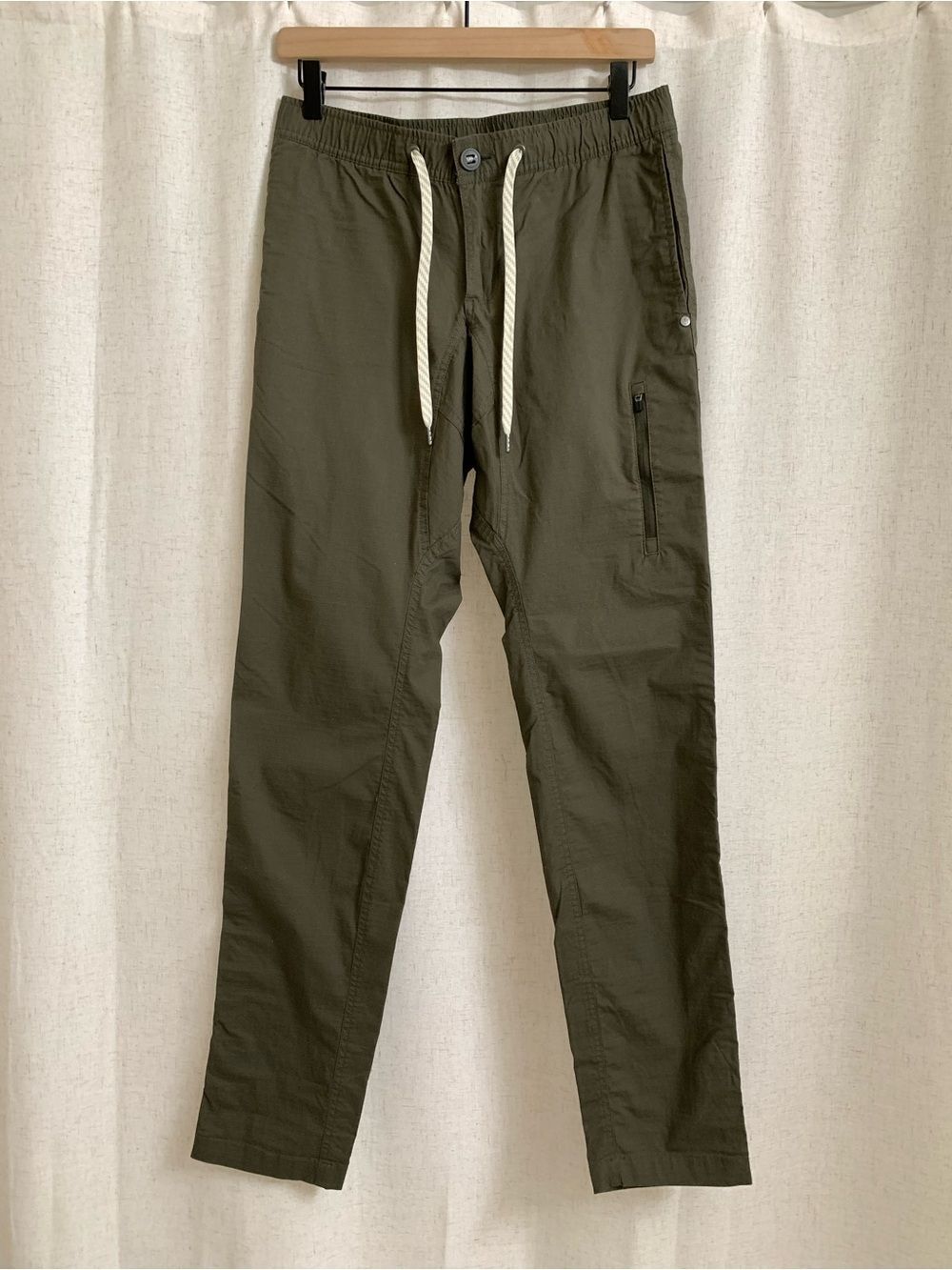Vuori Organic Cotton The Climber Ripstop Olive Drawstring Cargo Pants Small